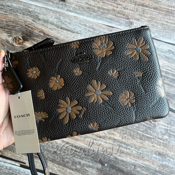 NWT Coach Floral Print Leather Wristlet Clutch - Picture 5 of 5